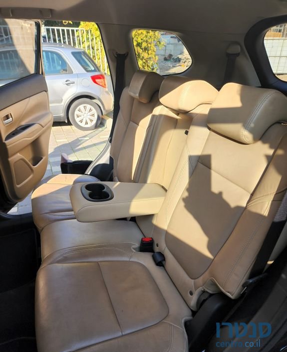 2020' Mitsubishi Outlander מיצובישי אאוטלנדר photo #3