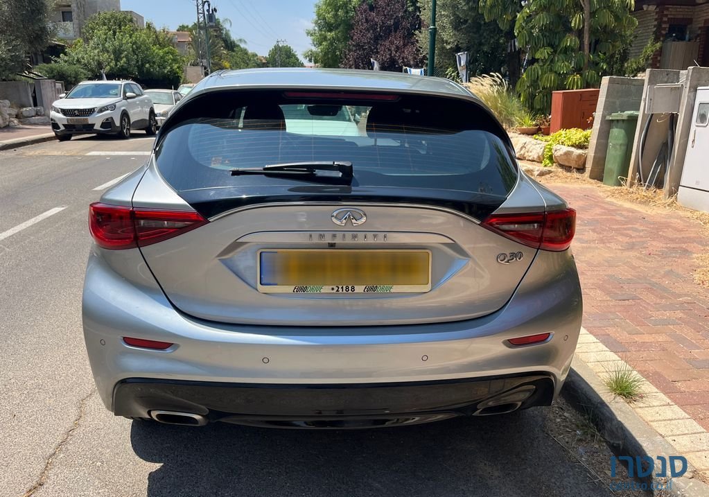 2018' Infiniti Q30 אינפיניטי photo #2