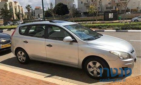 2010' Hyundai I30Cw i30cw יונדאי photo #4