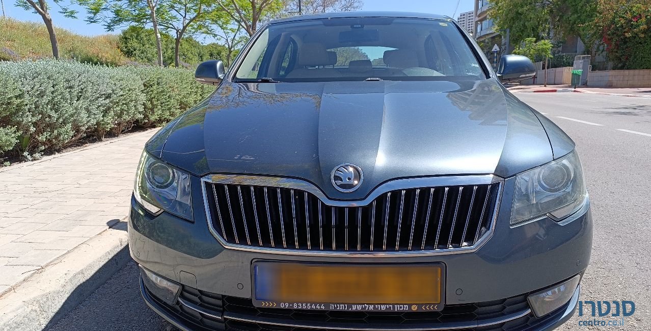 2014' Skoda Superb סקודה סופרב photo #3