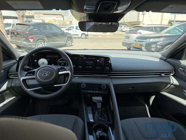 2022' Hyundai Elantra יונדאי אלנטרה photo #2