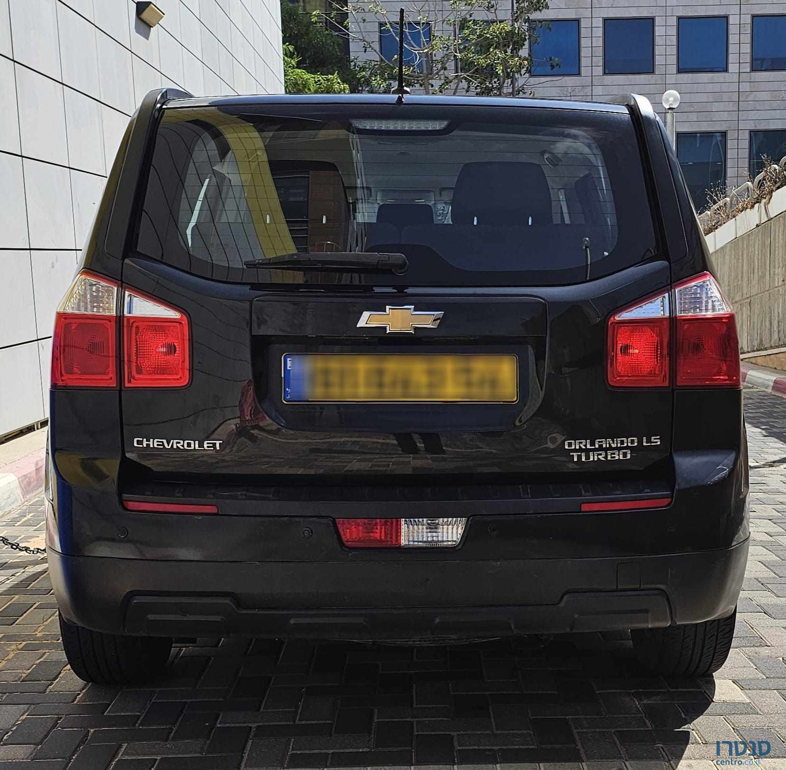 2014' Chevrolet Orlando photo #2