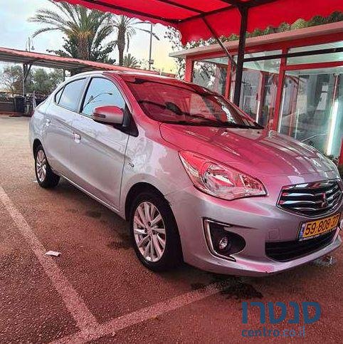 2016' Mitsubishi Attrage מיצובישי אטראז photo #1