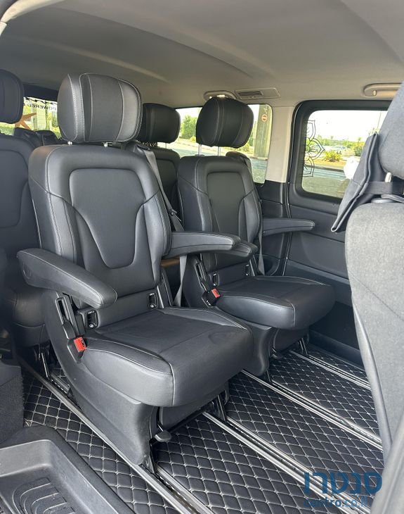 2020' Mercedes-Benz V-Class מרצדס photo #5