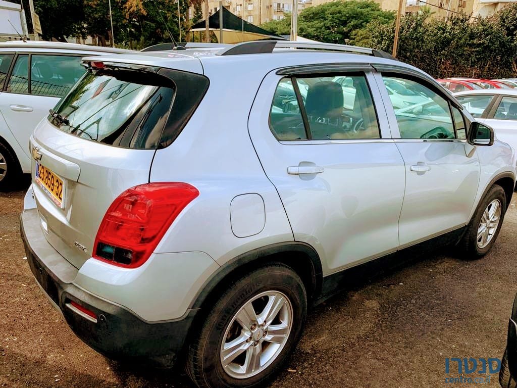2014' Chevrolet Trax photo #2