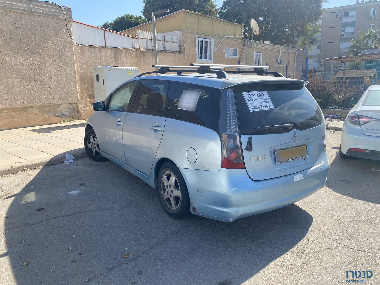 2006' Mitsubishi Grandis מיצובישי גרנדיס photo #1