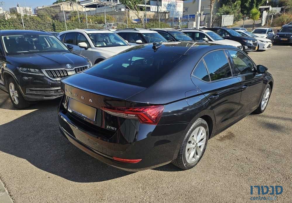 2021' Skoda Octavia סקודה אוקטביה photo #5