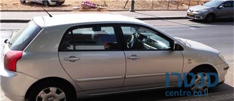 2004' Toyota Corolla photo #3