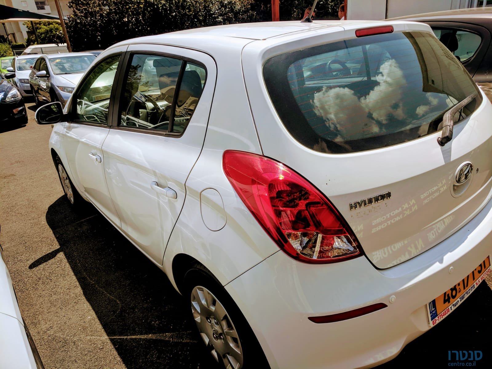 2014' Hyundai i20 photo #3