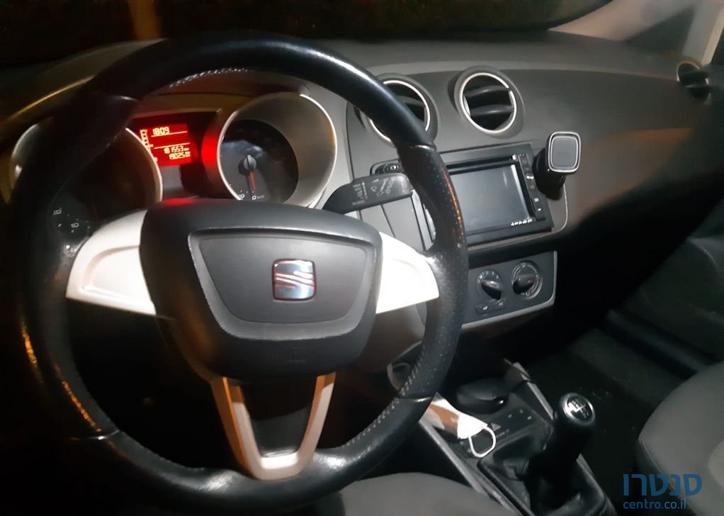 2011' SEAT Ibiza סיאט איביזה photo #5