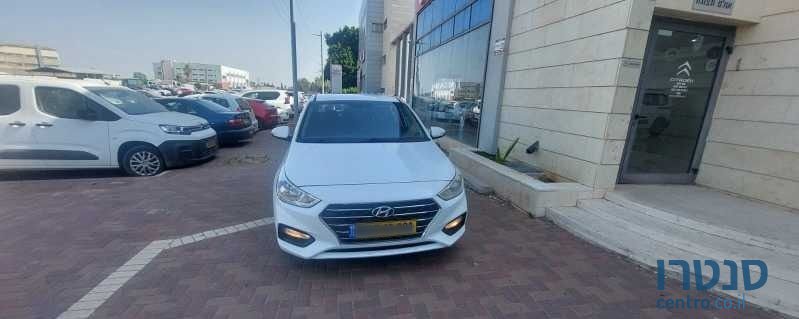 2020' Hyundai i25 יונדאי אקסנט photo #4