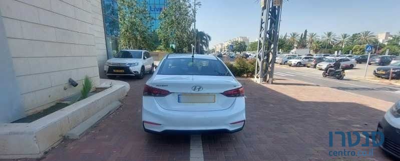 2020' Hyundai i25 יונדאי אקסנט photo #5