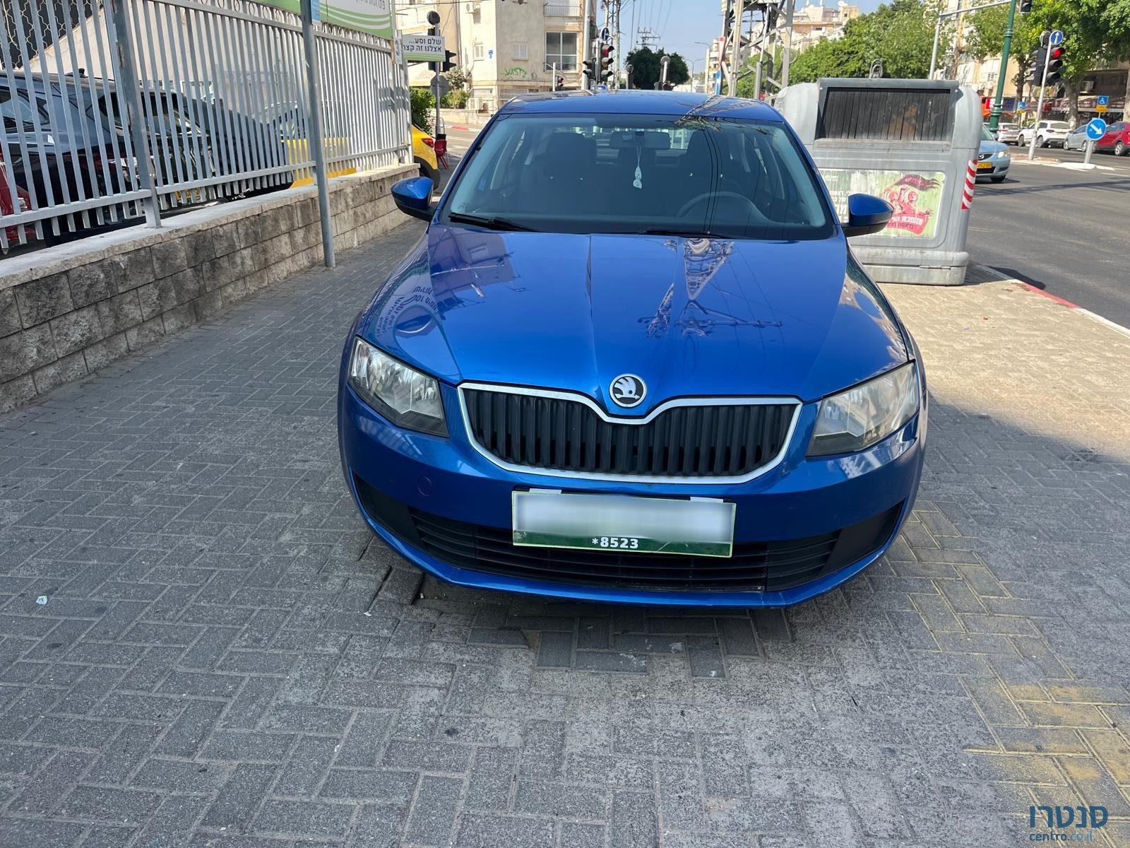 2014' Skoda Octavia photo #3