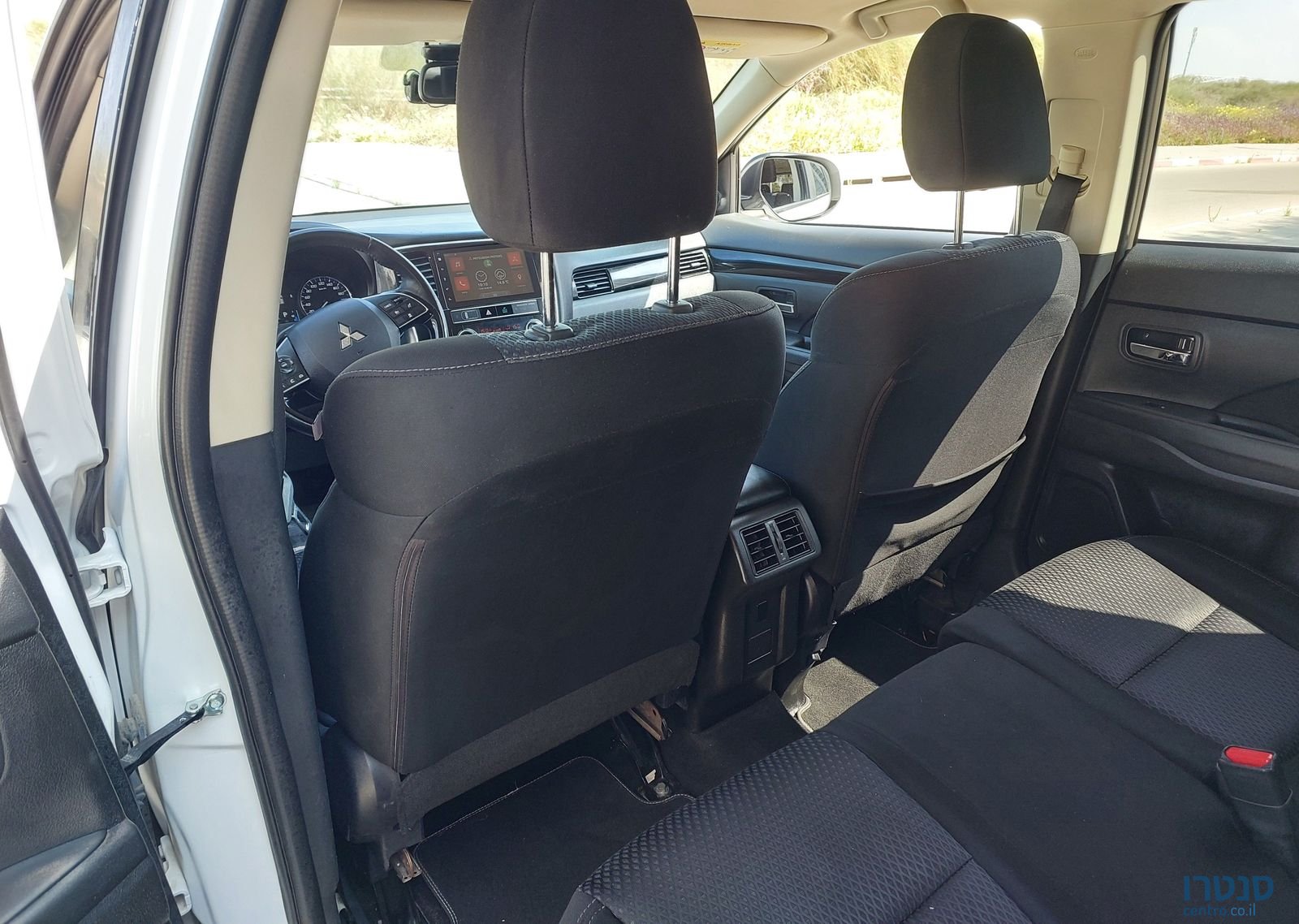 2019' Mitsubishi Outlander מיצובישי אאוטלנדר photo #4