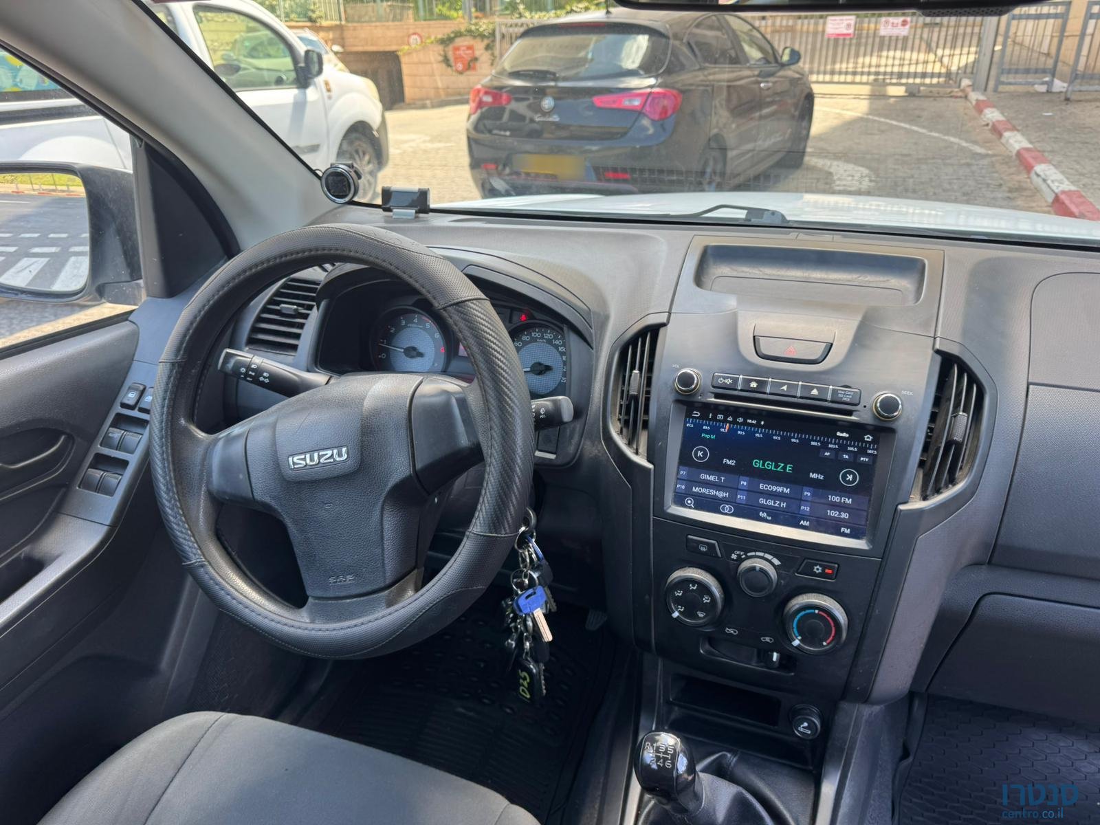 2019' Isuzu D-Max דאבל קבינה photo #7