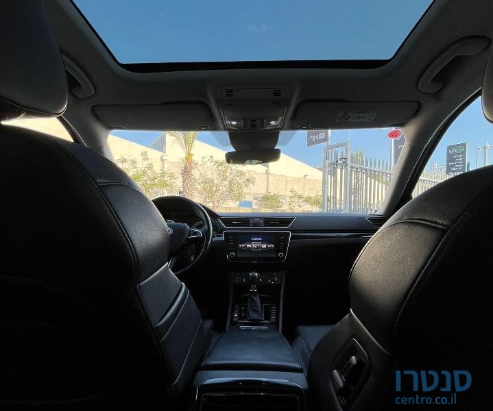 2018' Skoda Superb סקודה סופרב photo #5