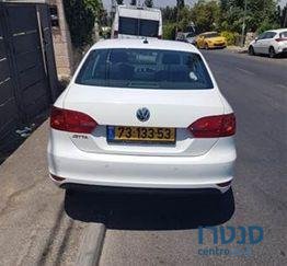 2015' Volkswagen Jetta טרנדליין photo #4