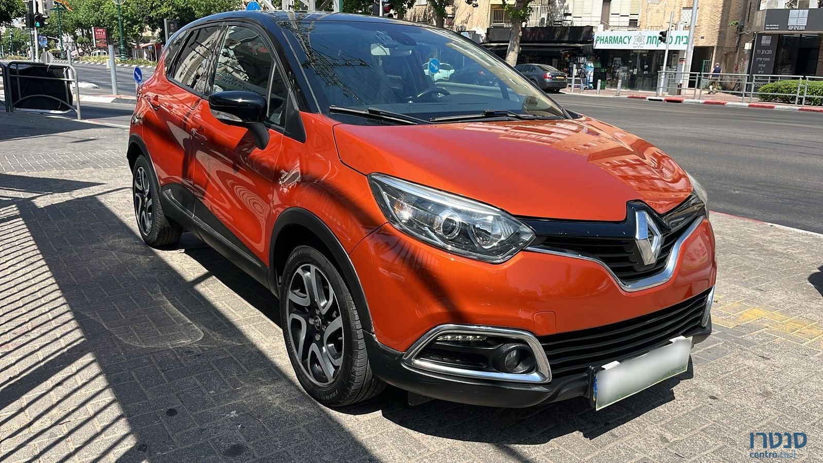 2018' Renault Captur photo #5