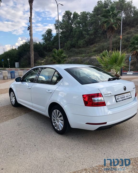 2018' Skoda Octavia סקודה אוקטביה photo #4