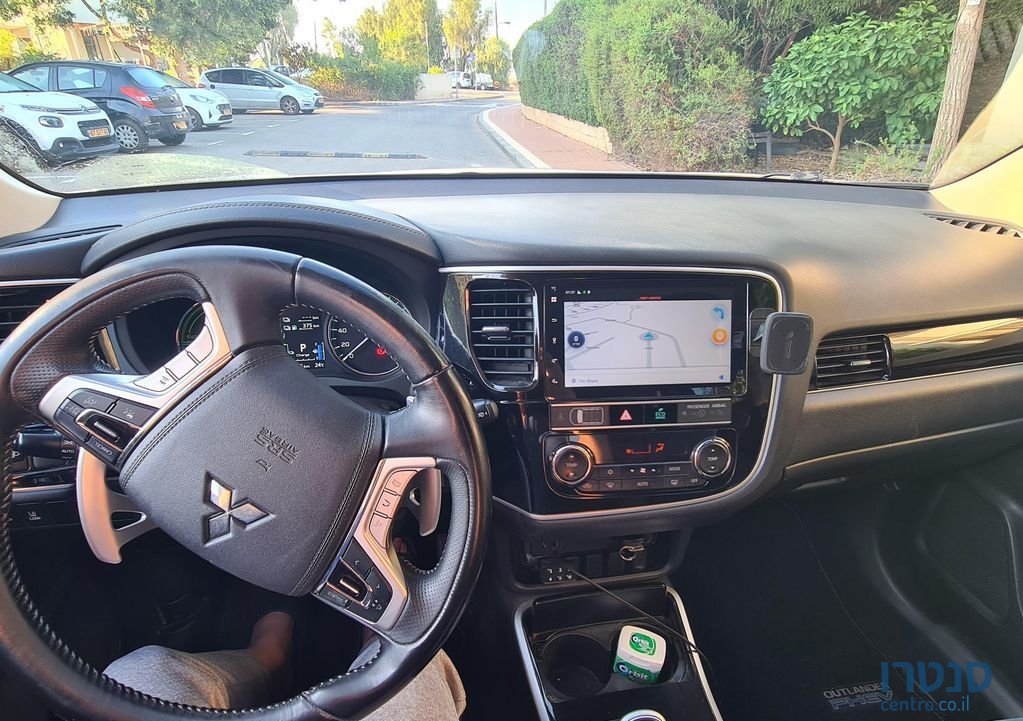 2019' Mitsubishi Outlander מיצובישי אאוטלנדר photo #6