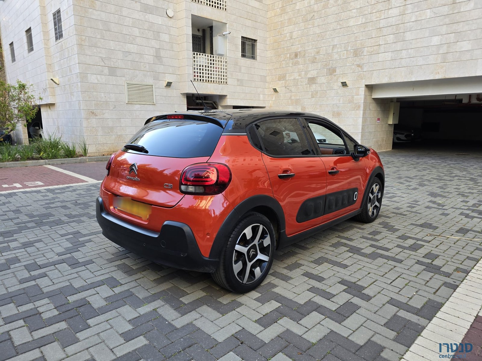 2017' Citroen C3 Aircross photo #7