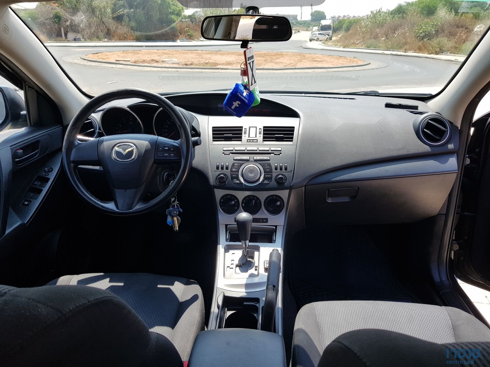 2011' Mazda photo #1