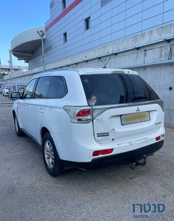 2014' Mitsubishi Outlander מיצובישי אאוטלנדר photo #2