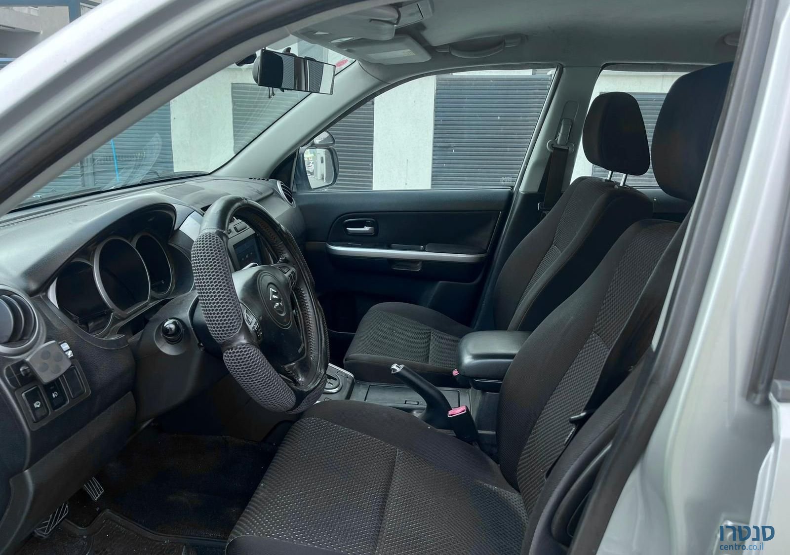 2011' Suzuki Grand Vitara סוזוקי גרנד ויטרה photo #5