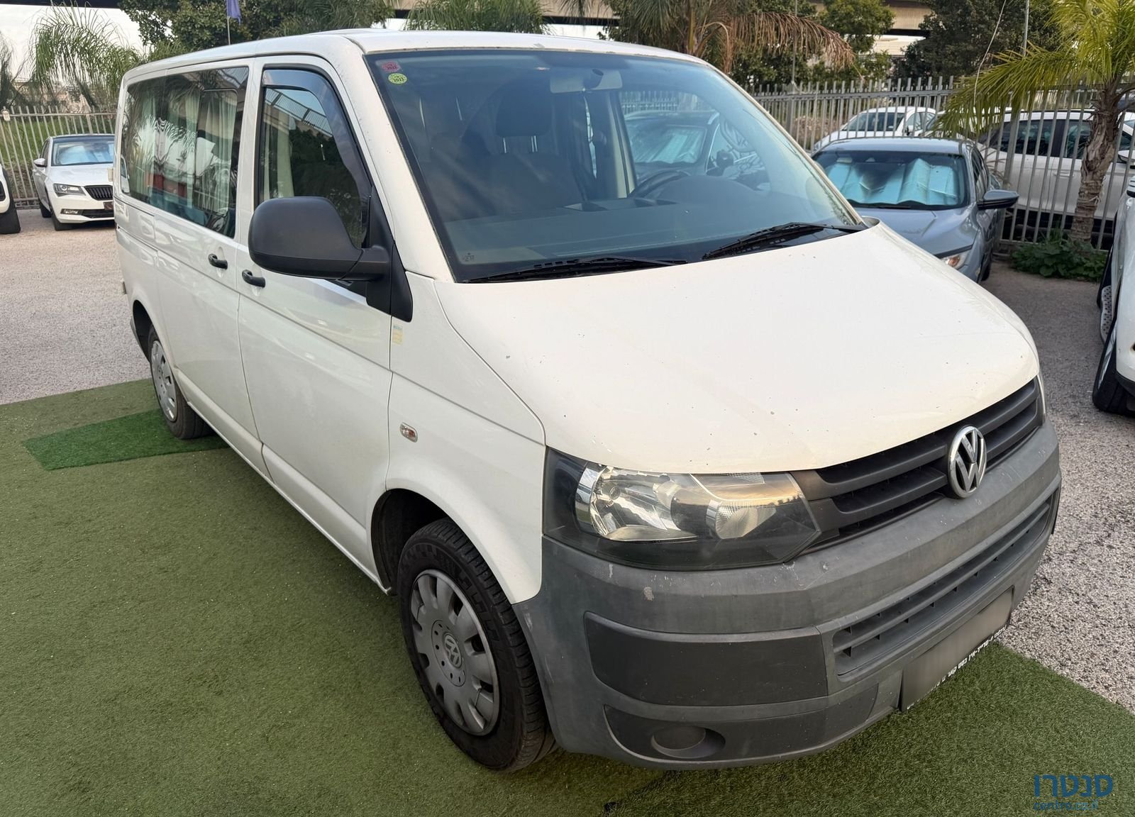 2011' Volkswagen Transporter פולקסווגן טרנספורטר photo #4
