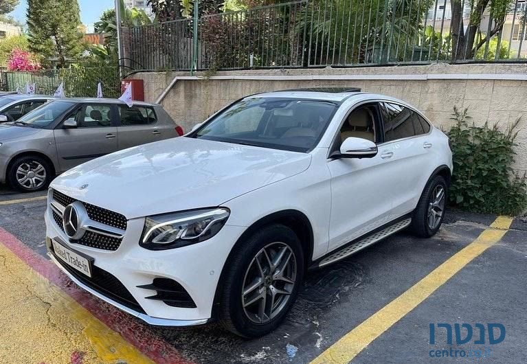 2018' Mercedes-Benz Glc-Class מרצדס photo #6