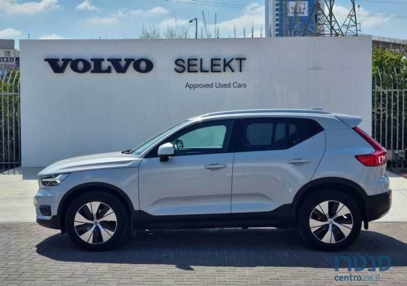 2020' Volvo XC40 וולוו photo #3