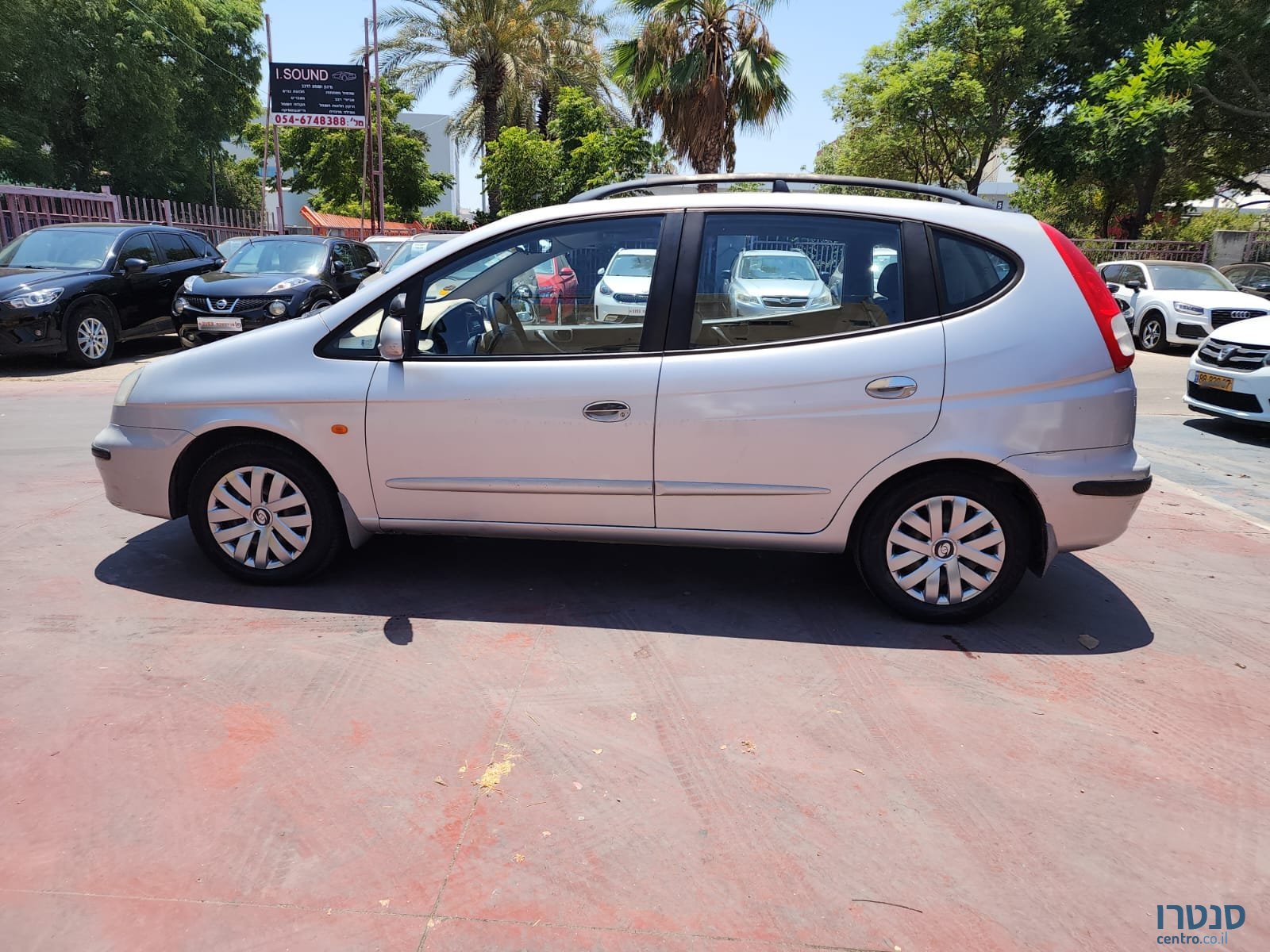 2005' Chevrolet Vivant photo #1