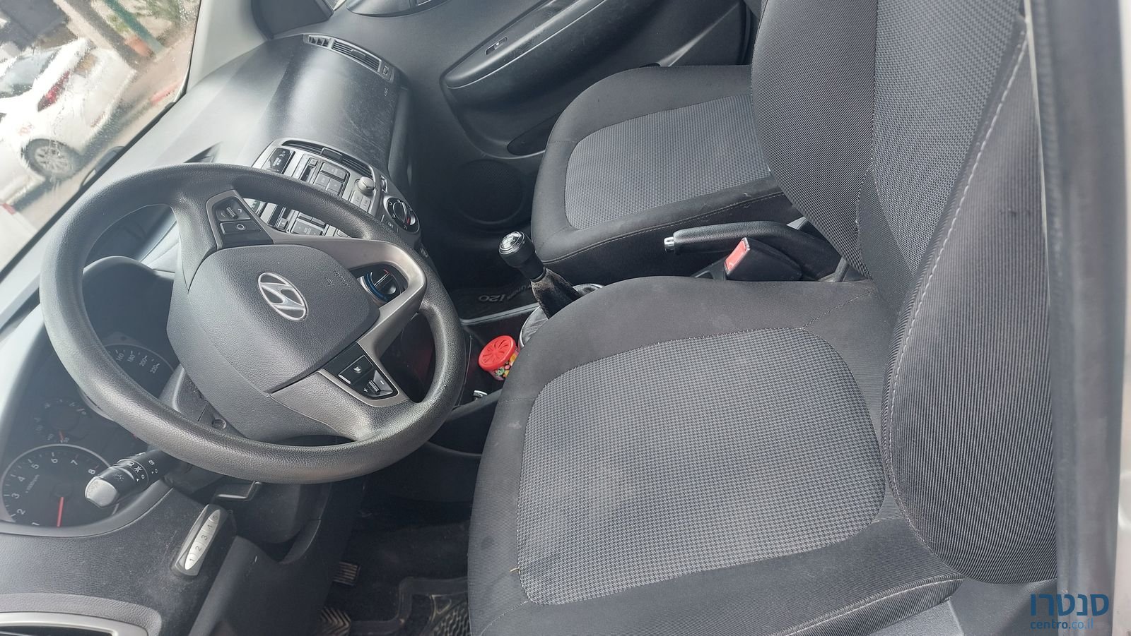 2014' Hyundai i20 יונדאי photo #4