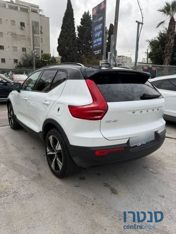 2022' Volvo XC40 וולוו photo #3