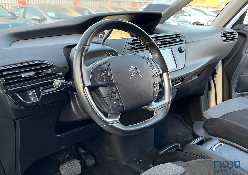 2020' Citroen C4 סיטרואן photo #3