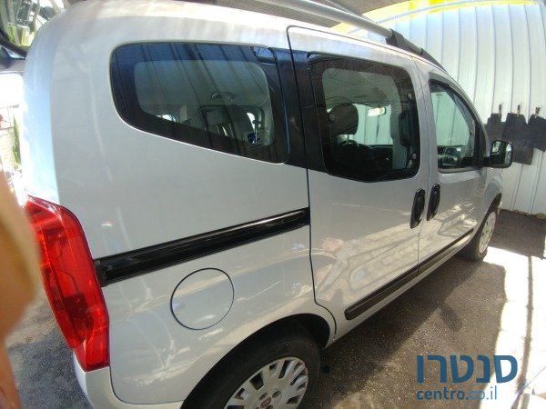 2015' Fiat Qubo photo #2