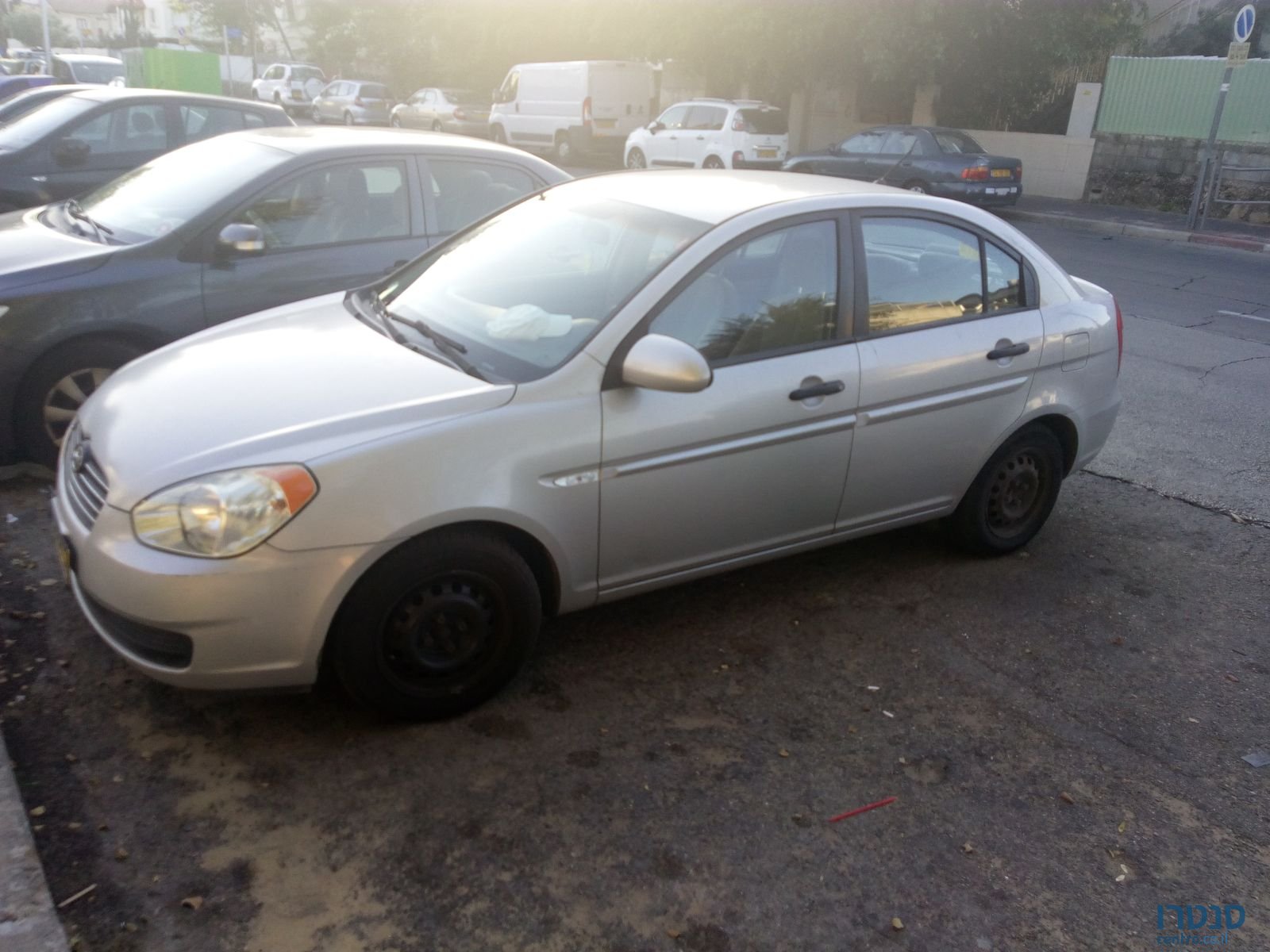 2007' Hyundai Accent photo #4