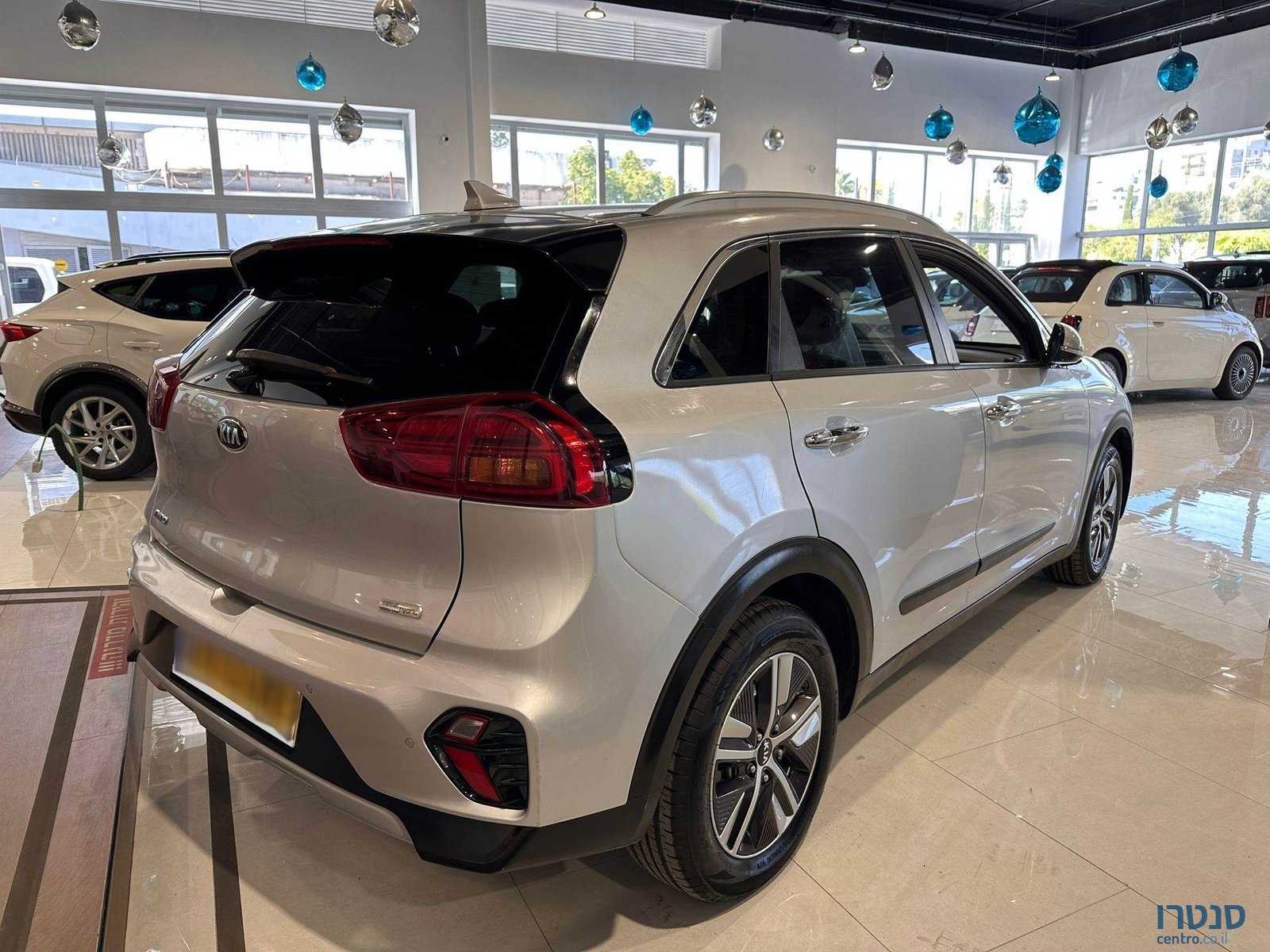 2020' Kia Niro photo #4