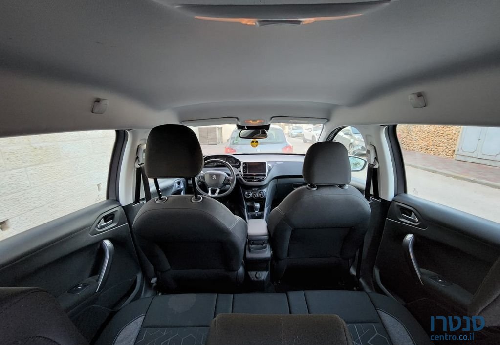 2019' Peugeot 2008 פיג'ו photo #4