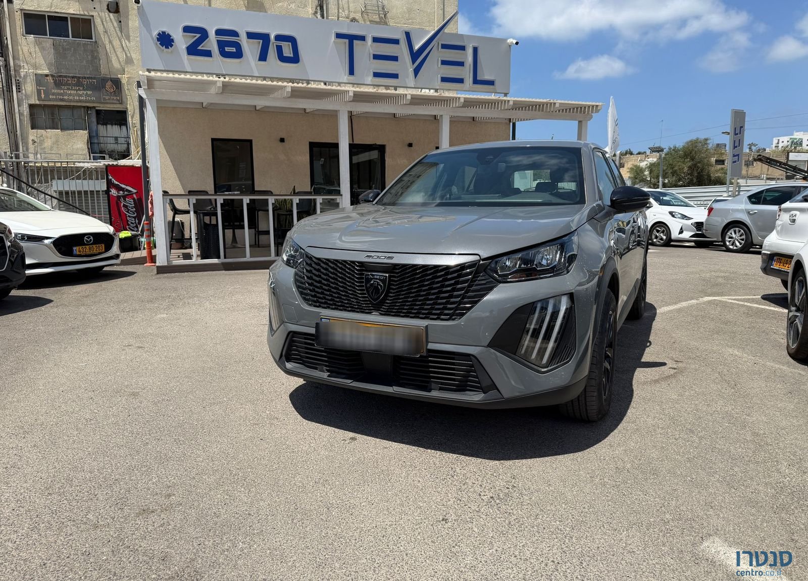 2024' Peugeot 2008 פיג'ו photo #2