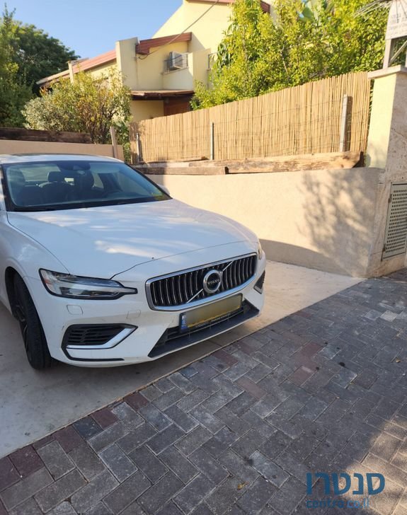 2020' Volvo S60 וולוו photo #1