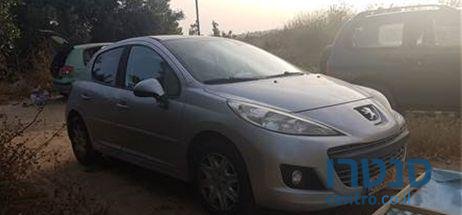 2012' Peugeot 207 207 פיג'ו photo #1
