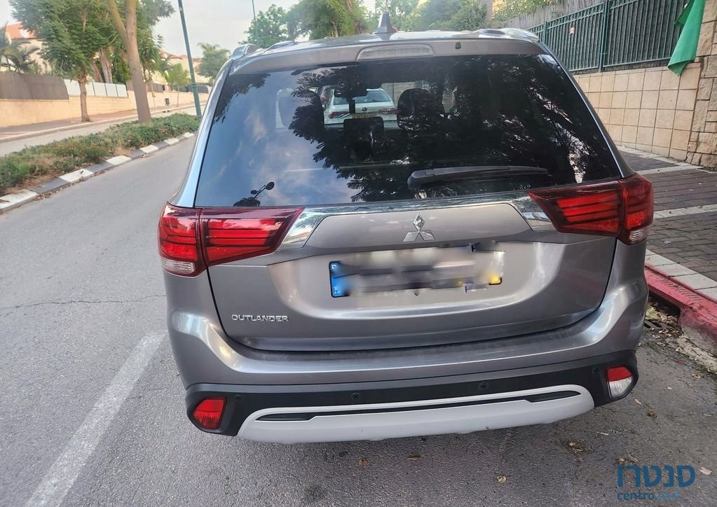 2021' Mitsubishi Outlander מיצובישי אאוטלנדר photo #1