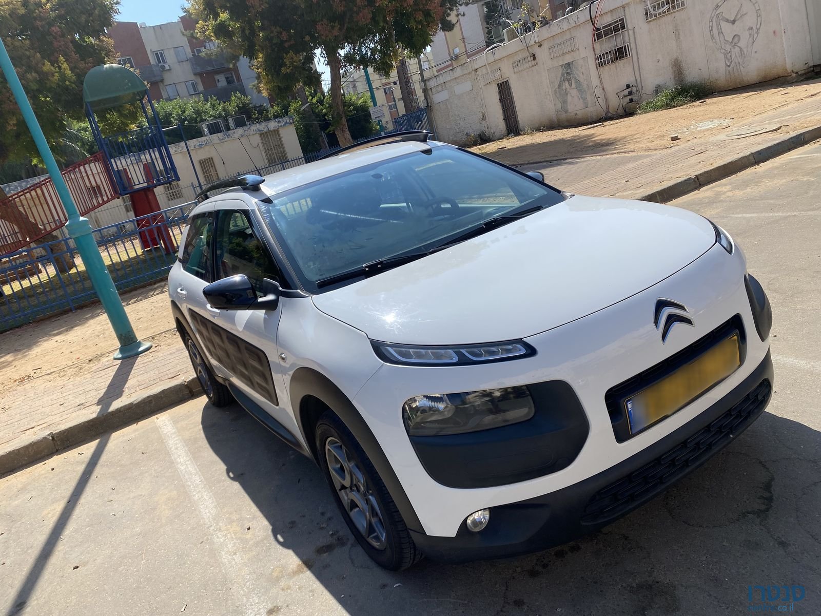2016' Citroen C4 Cactus סיטרואן C4 קקטוס photo #2
