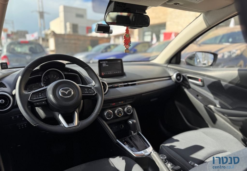 2022' Mazda 2 מאזדה photo #5