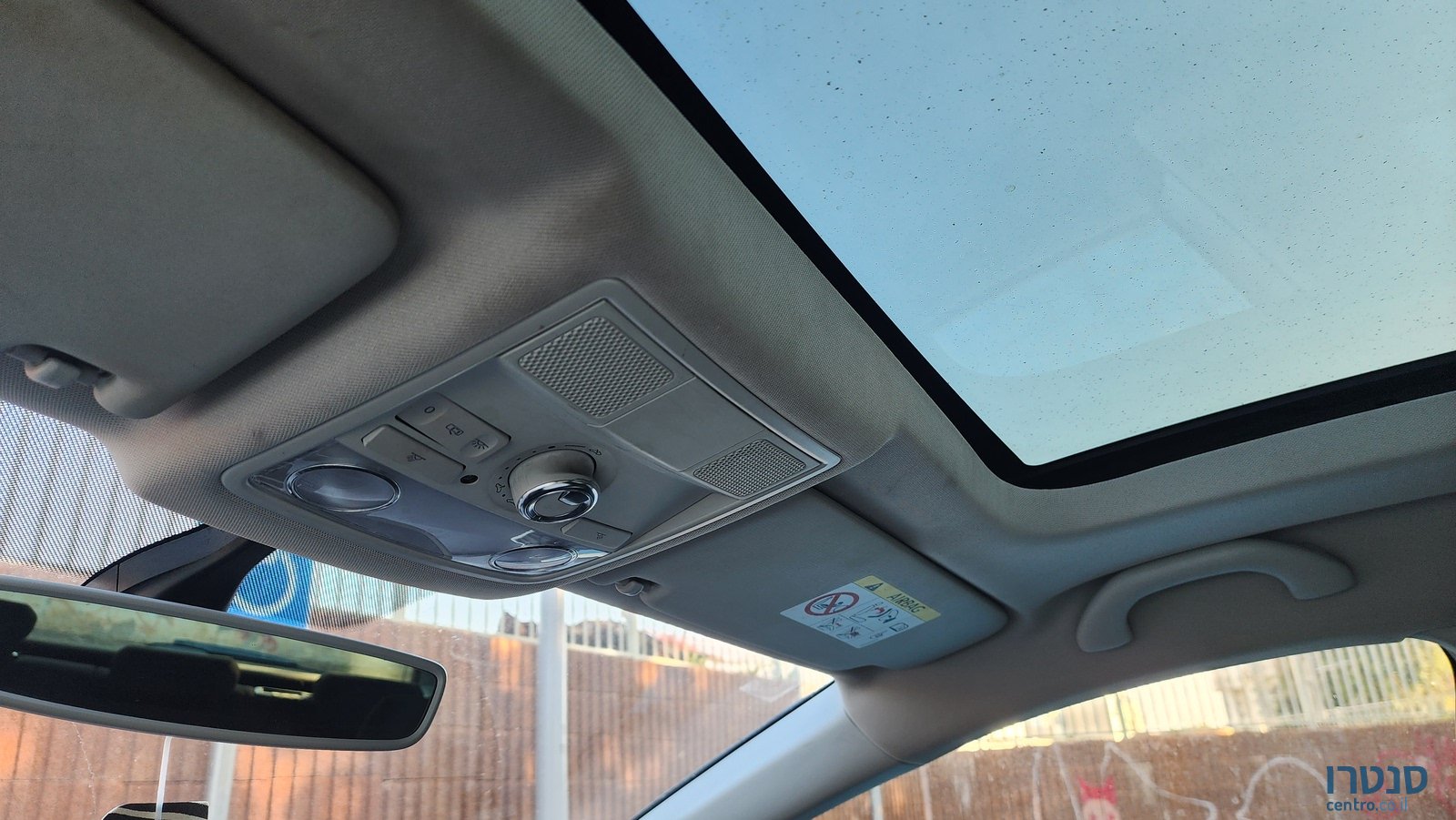 2017' SEAT Leon photo #3