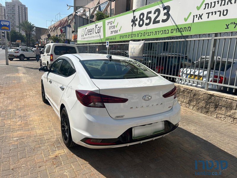 2019' Hyundai Elantra photo #4