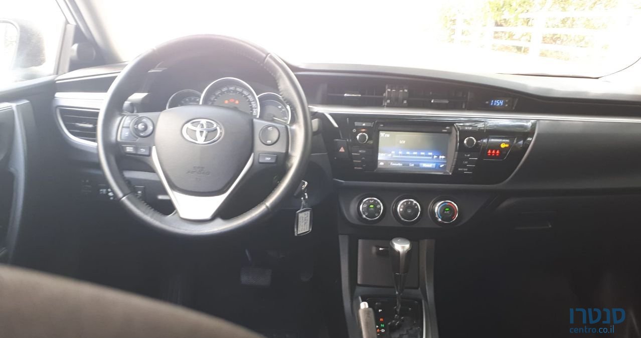 2013' Toyota Corolla טויוטה קורולה photo #2