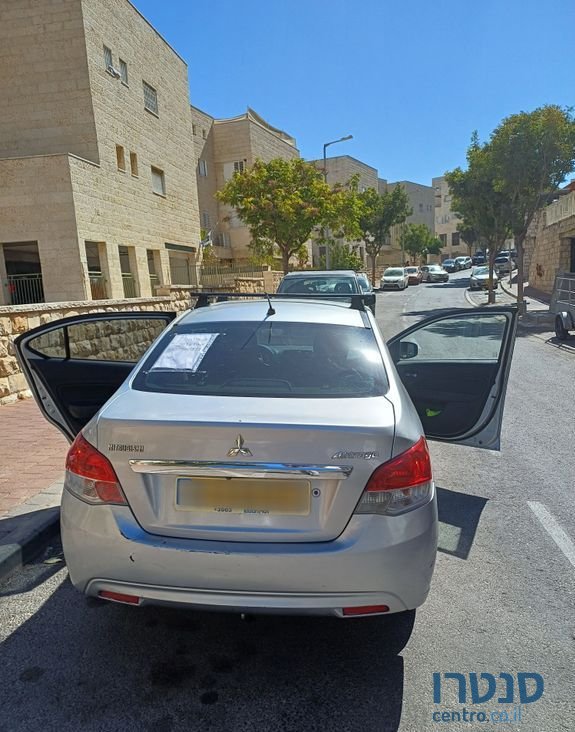 2015' Mitsubishi Attrage מיצובישי אטראז' photo #2