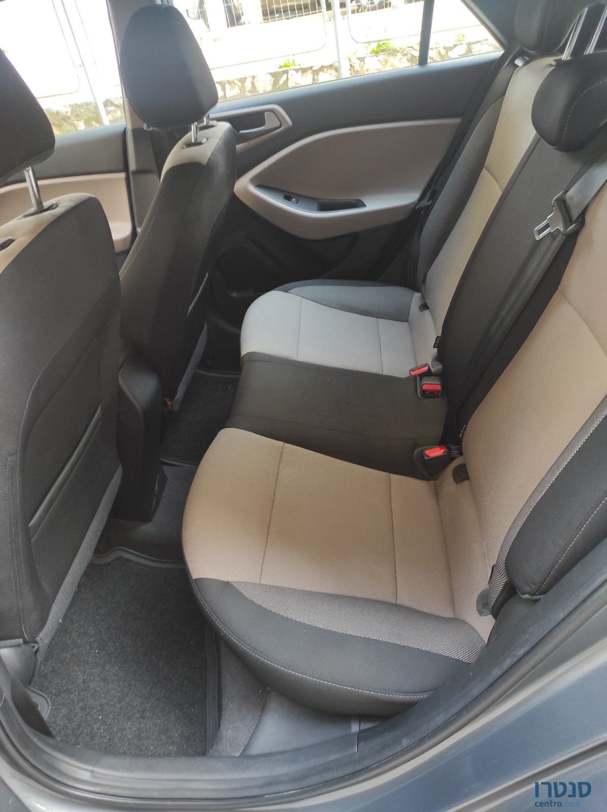 2017' Hyundai i20 יונדאי photo #4